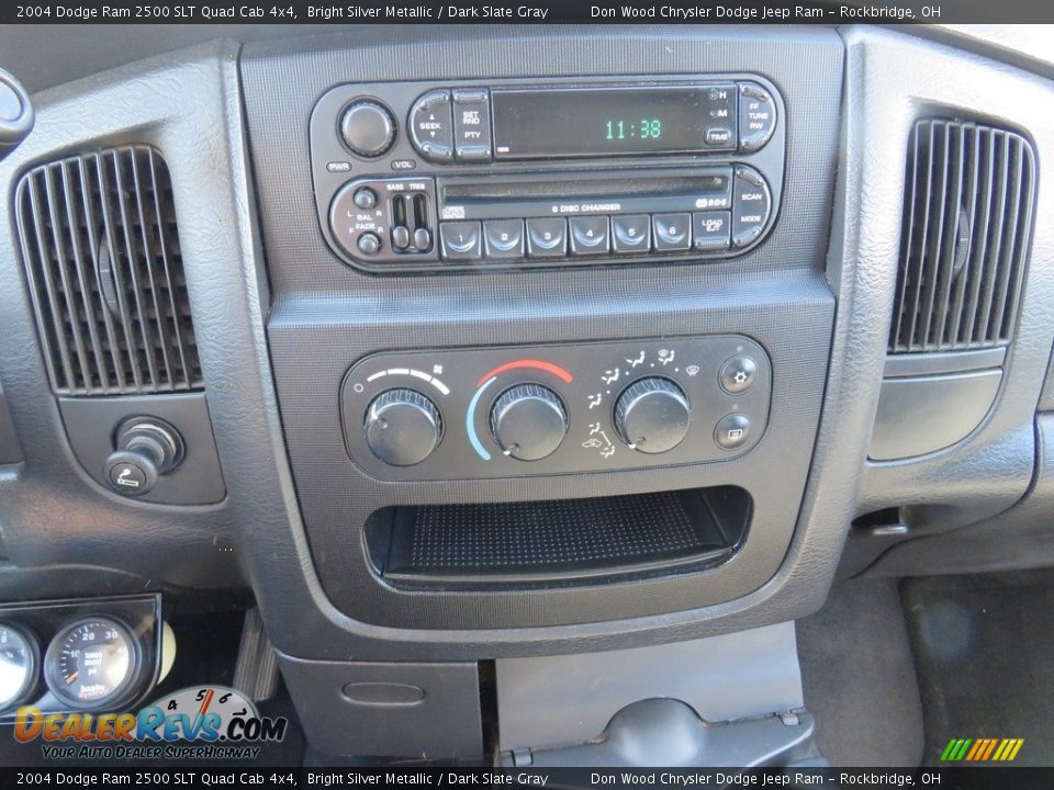 2004 Dodge Ram 2500 SLT Quad Cab 4x4 Bright Silver Metallic / Dark Slate Gray Photo #28