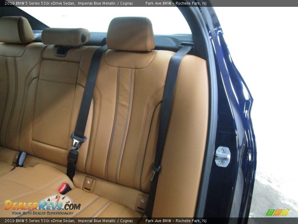 2019 BMW 5 Series 530i xDrive Sedan Imperial Blue Metallic / Cognac Photo #10