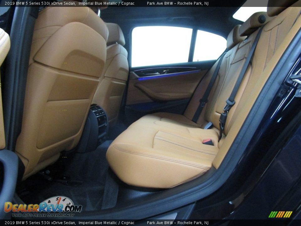2019 BMW 5 Series 530i xDrive Sedan Imperial Blue Metallic / Cognac Photo #11
