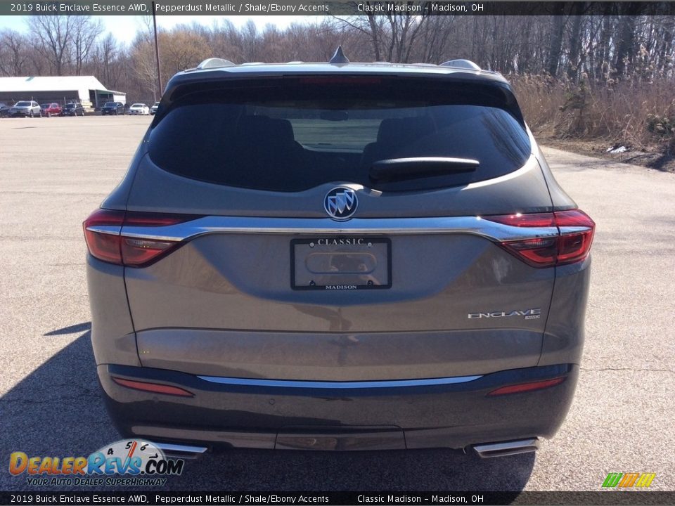 2019 Buick Enclave Essence AWD Pepperdust Metallic / Shale/Ebony Accents Photo #5