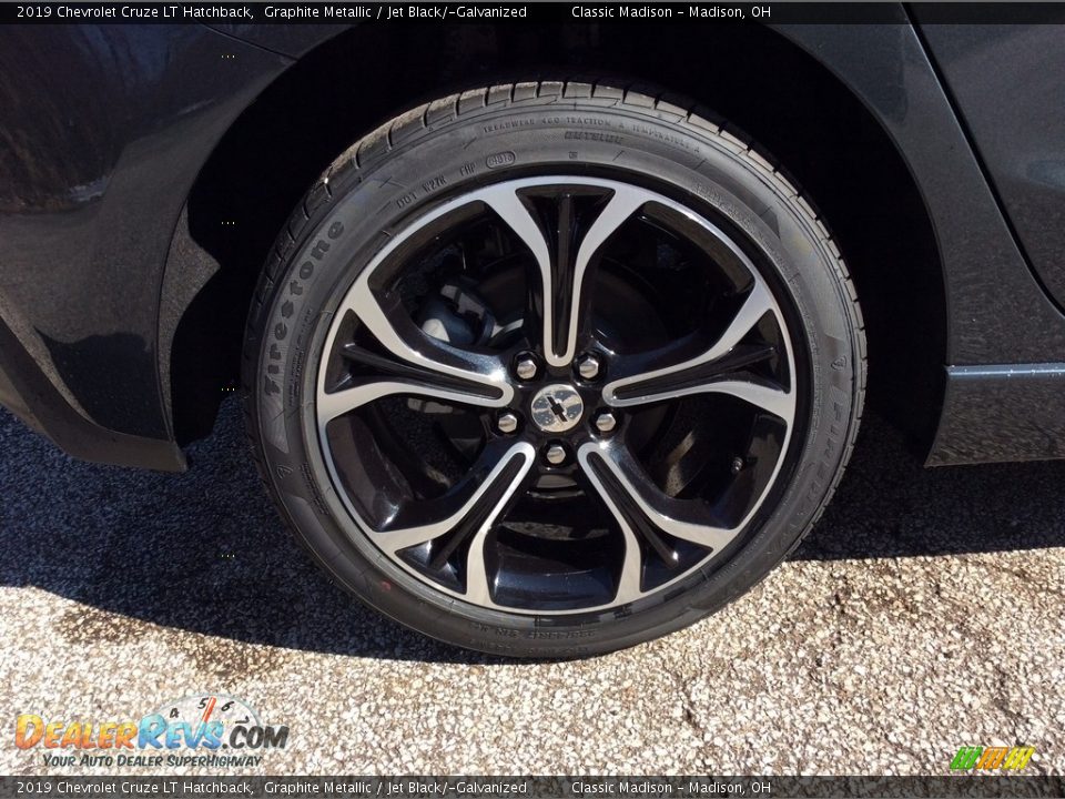 2019 Chevrolet Cruze LT Hatchback Graphite Metallic / Jet Black/­Galvanized Photo #7