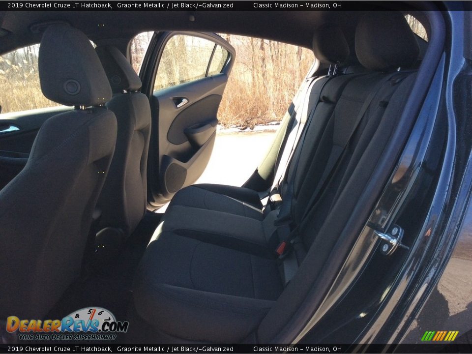 2019 Chevrolet Cruze LT Hatchback Graphite Metallic / Jet Black/­Galvanized Photo #21