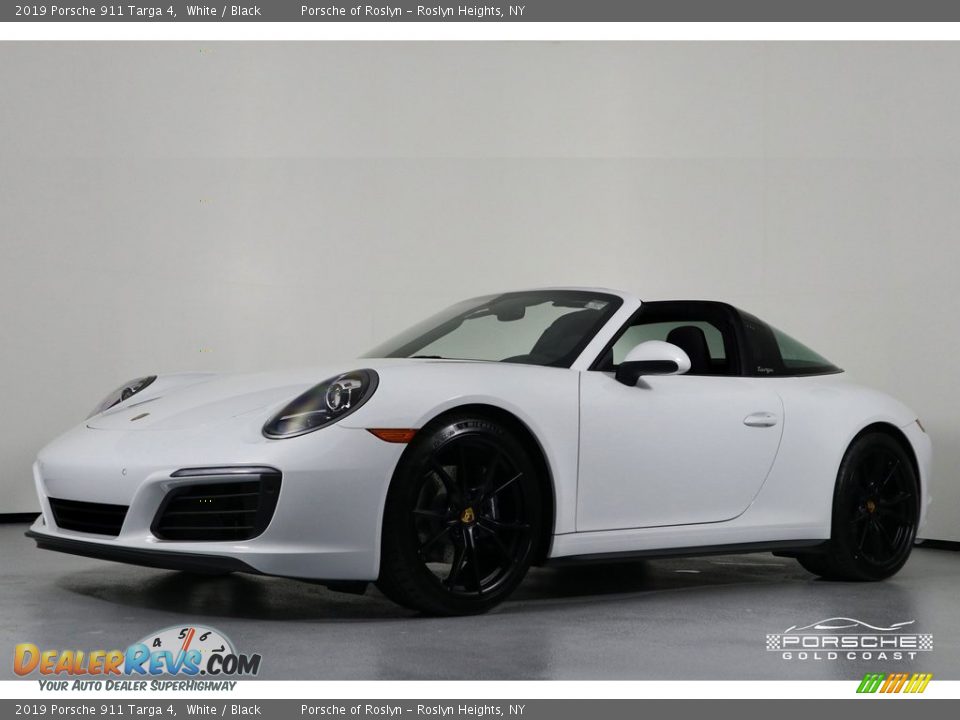 2019 Porsche 911 Targa 4 White / Black Photo #3