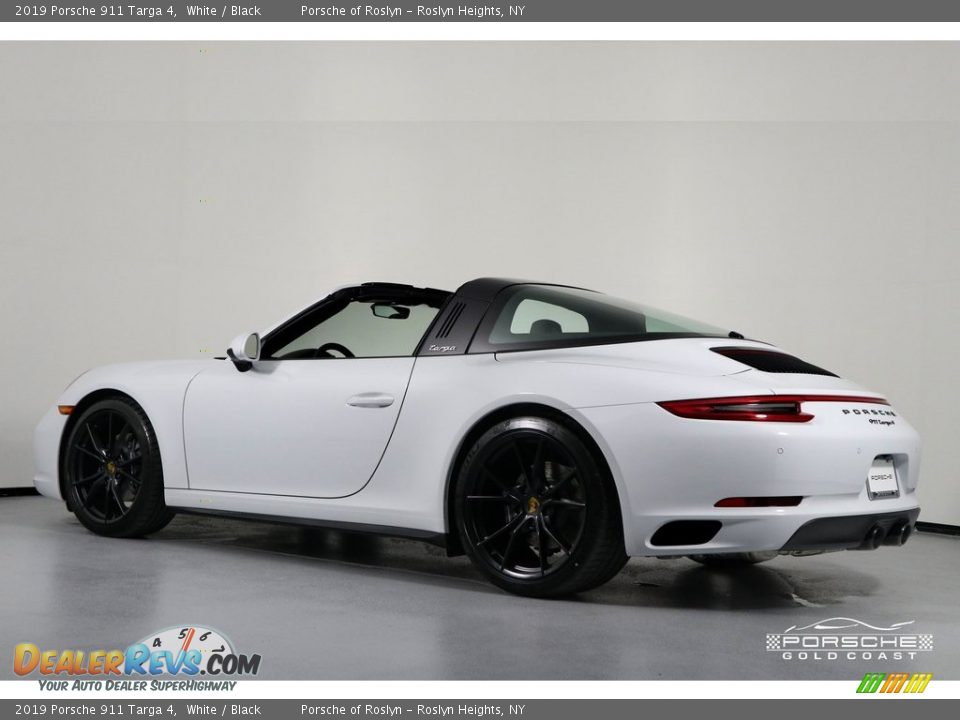 2019 Porsche 911 Targa 4 White / Black Photo #4