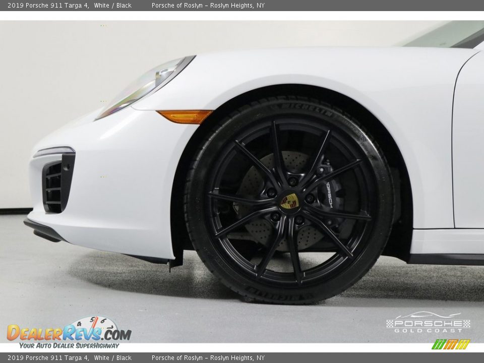2019 Porsche 911 Targa 4 White / Black Photo #10