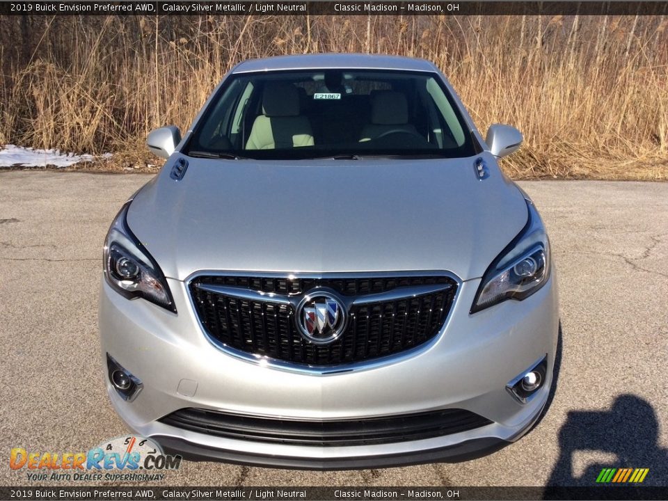 2019 Buick Envision Preferred AWD Galaxy Silver Metallic / Light Neutral Photo #2