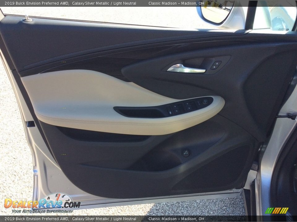 2019 Buick Envision Preferred AWD Galaxy Silver Metallic / Light Neutral Photo #8