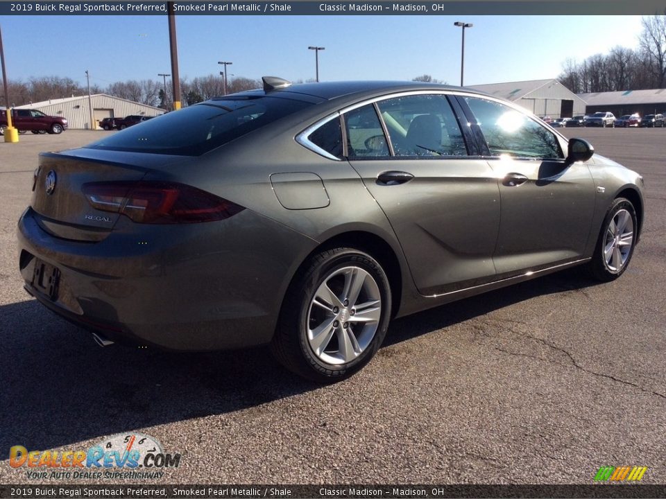 2019 Buick Regal Sportback Preferred Smoked Pearl Metallic / Shale Photo #6