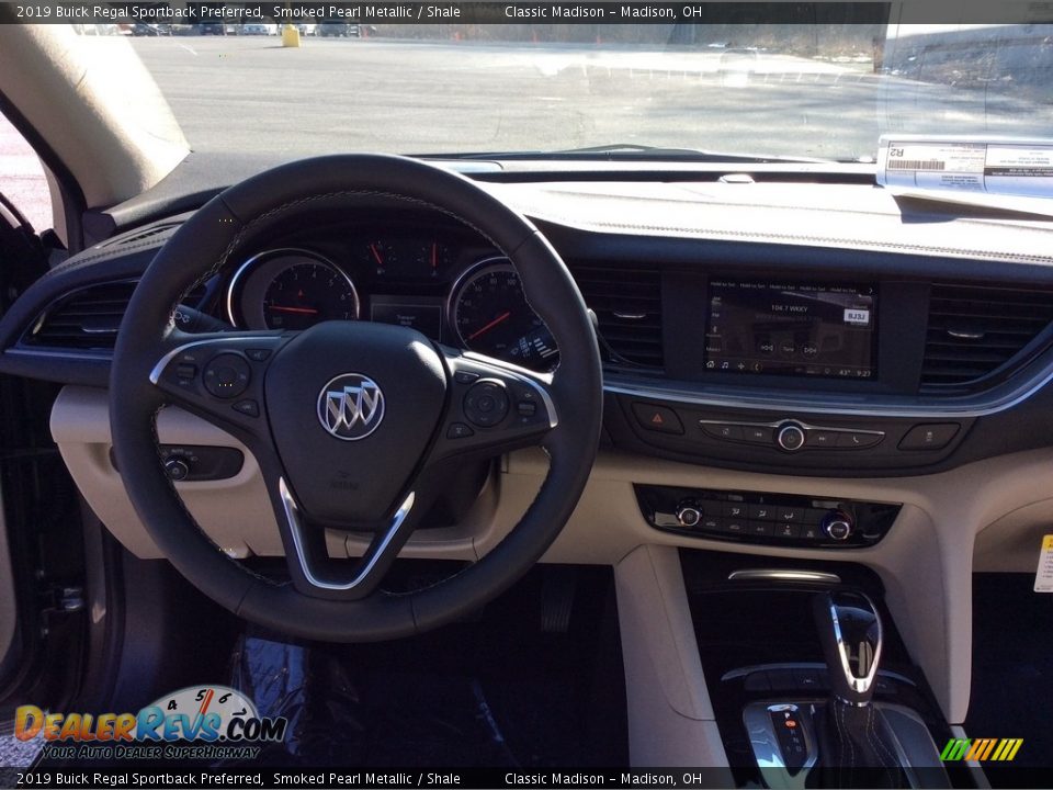 2019 Buick Regal Sportback Preferred Smoked Pearl Metallic / Shale Photo #13