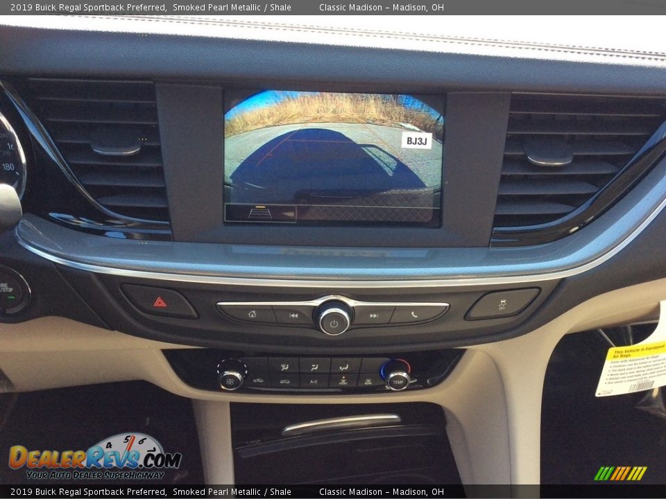 2019 Buick Regal Sportback Preferred Smoked Pearl Metallic / Shale Photo #21