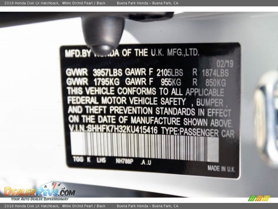 2019 Honda Civic LX Hatchback White Orchid Pearl / Black Photo #28