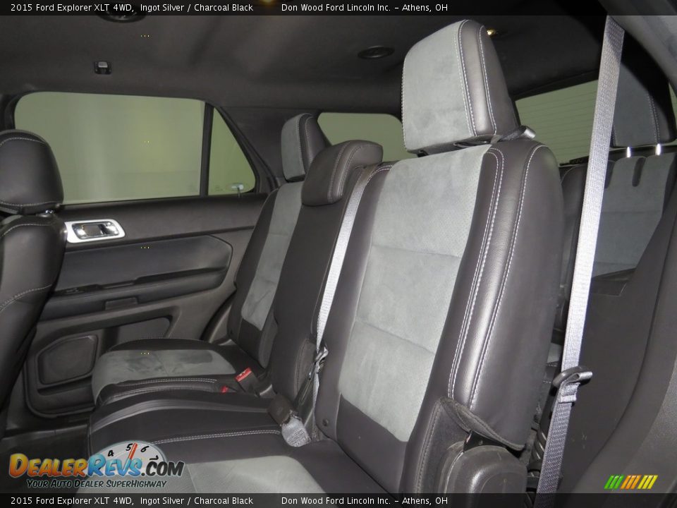 2015 Ford Explorer XLT 4WD Ingot Silver / Charcoal Black Photo #28