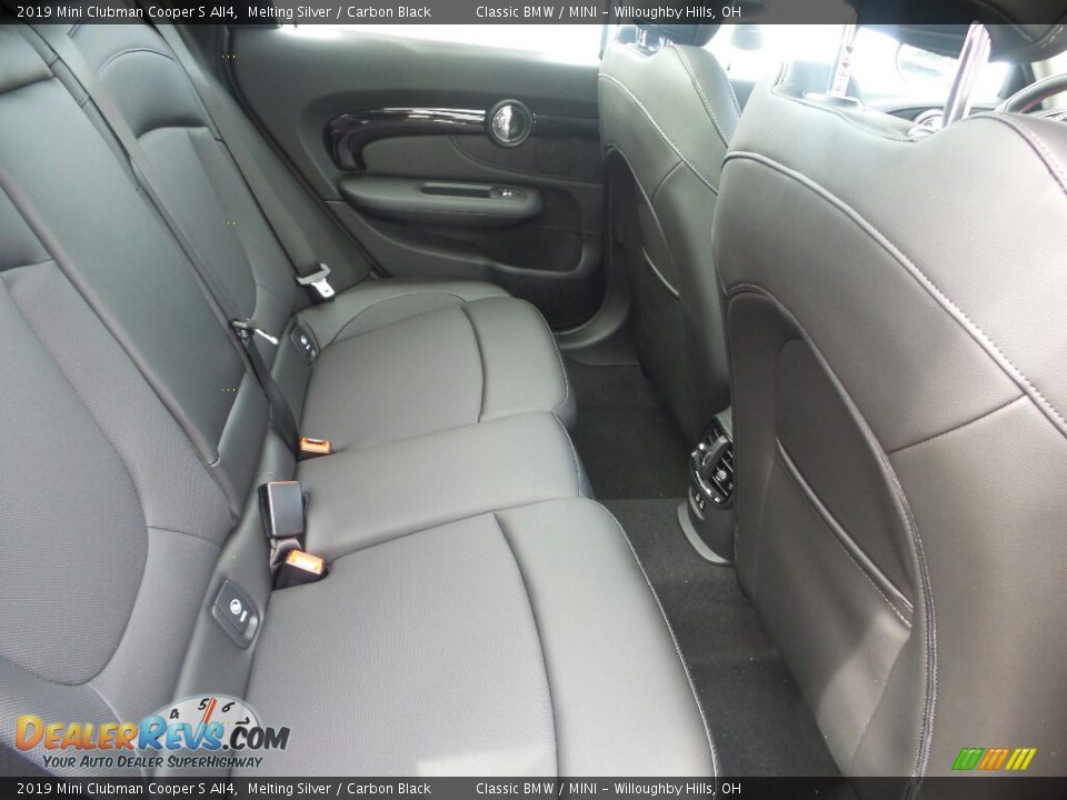 2019 Mini Clubman Cooper S All4 Melting Silver / Carbon Black Photo #4