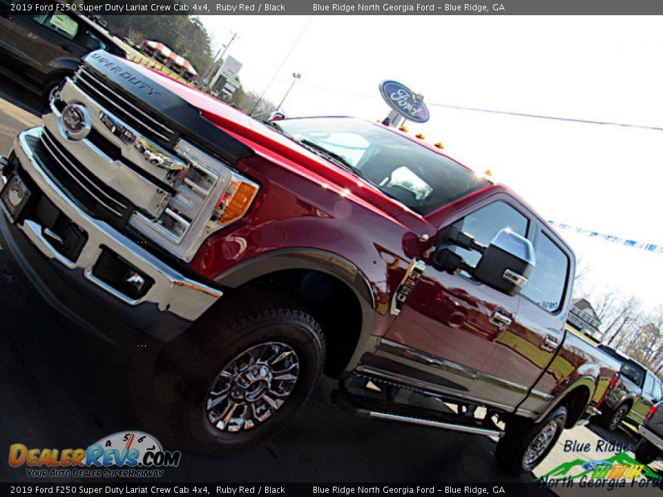 2019 Ford F250 Super Duty Lariat Crew Cab 4x4 Ruby Red / Black Photo #36