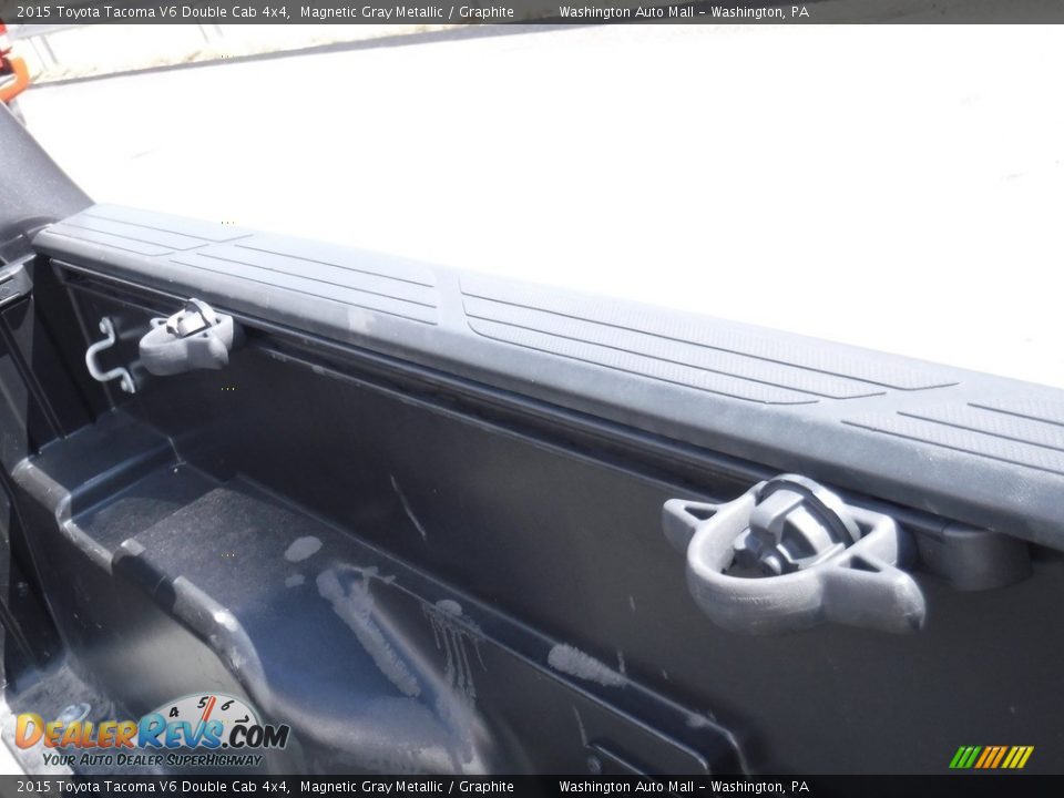 2015 Toyota Tacoma V6 Double Cab 4x4 Magnetic Gray Metallic / Graphite Photo #11