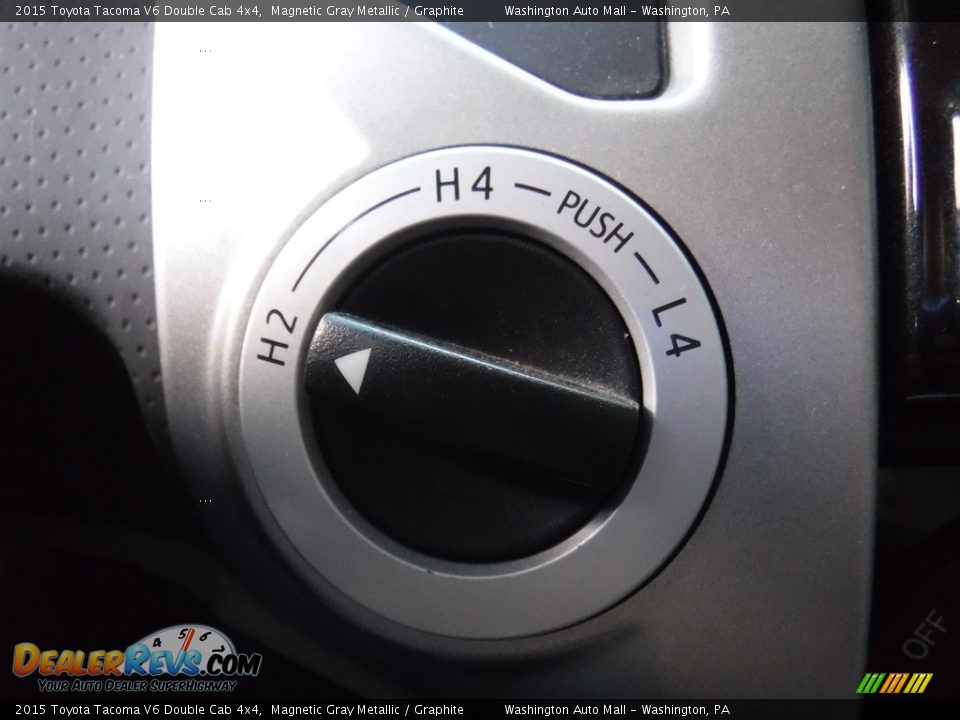 2015 Toyota Tacoma V6 Double Cab 4x4 Magnetic Gray Metallic / Graphite Photo #18