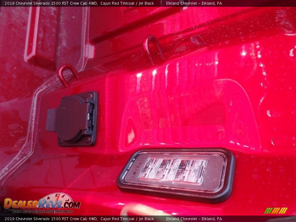 2019 Chevrolet Silverado 1500 RST Crew Cab 4WD Cajun Red Tintcoat / Jet Black Photo #15