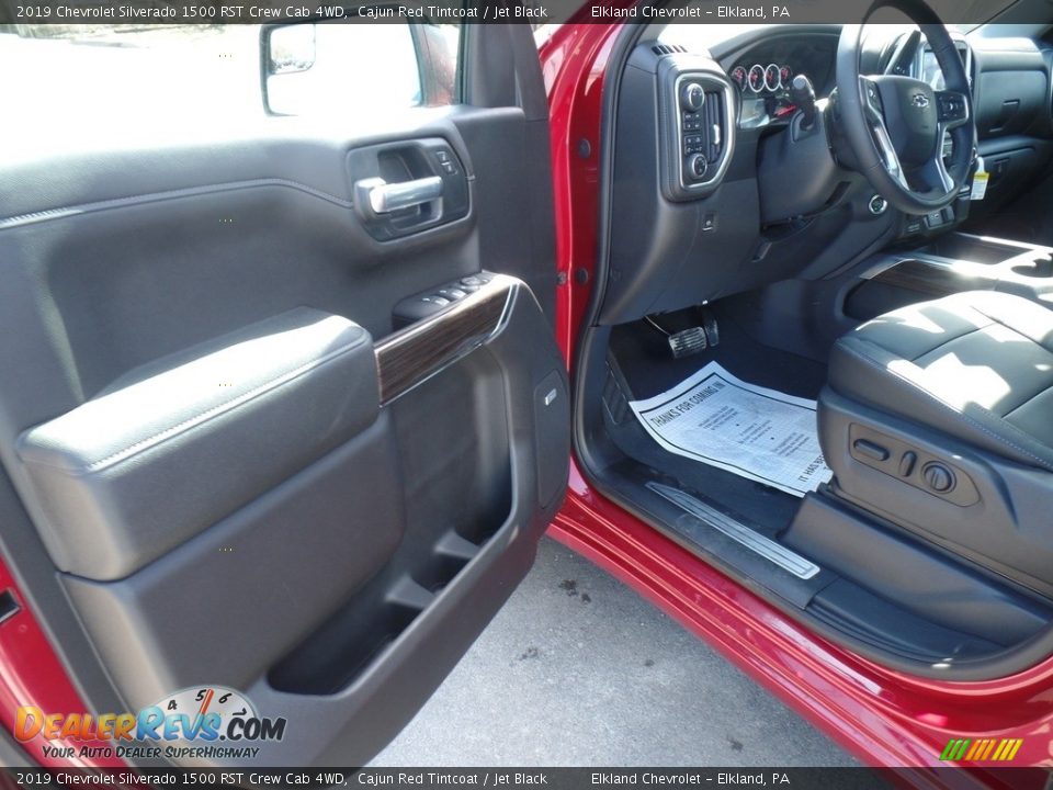 2019 Chevrolet Silverado 1500 RST Crew Cab 4WD Cajun Red Tintcoat / Jet Black Photo #16
