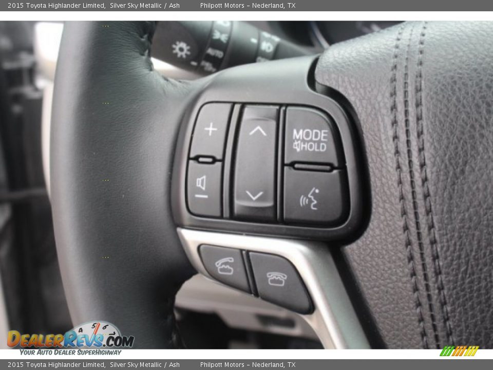 2015 Toyota Highlander Limited Silver Sky Metallic / Ash Photo #13