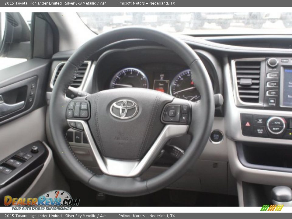 2015 Toyota Highlander Limited Silver Sky Metallic / Ash Photo #18