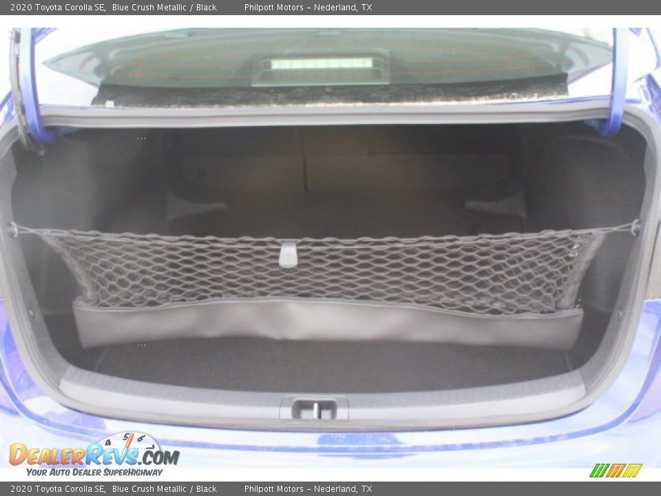 2020 Toyota Corolla SE Trunk Photo #20