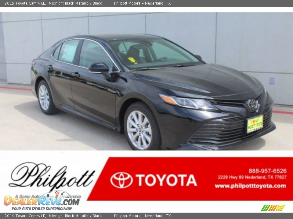 2019 Toyota Camry LE Midnight Black Metallic / Black Photo #1
