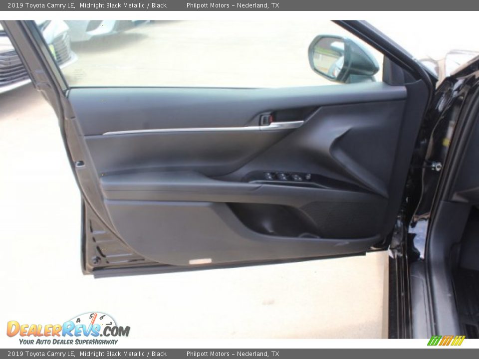 2019 Toyota Camry LE Midnight Black Metallic / Black Photo #9