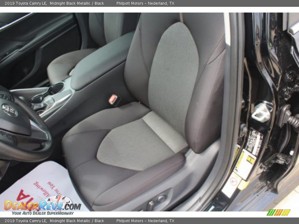 2019 Toyota Camry LE Midnight Black Metallic / Black Photo #10