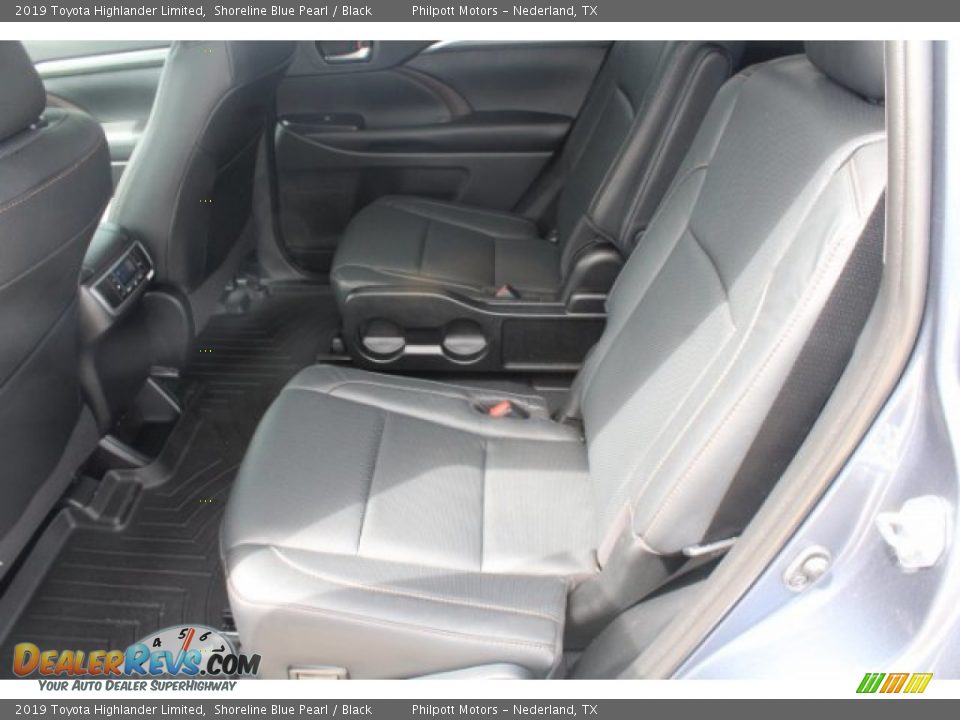 2019 Toyota Highlander Limited Shoreline Blue Pearl / Black Photo #18