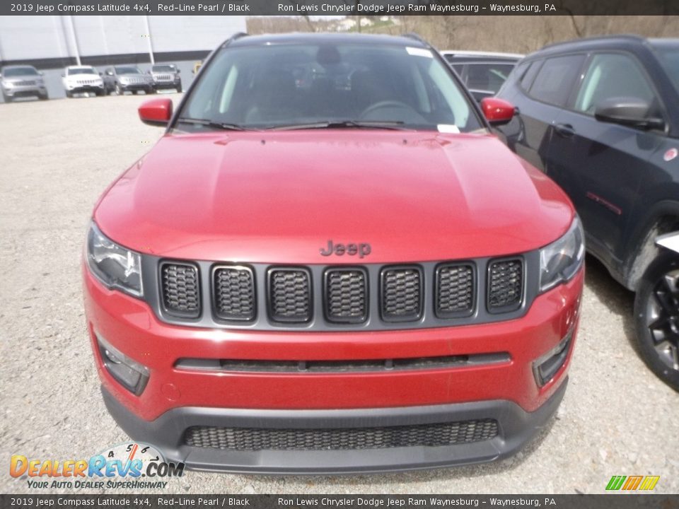 2019 Jeep Compass Latitude 4x4 Red-Line Pearl / Black Photo #4