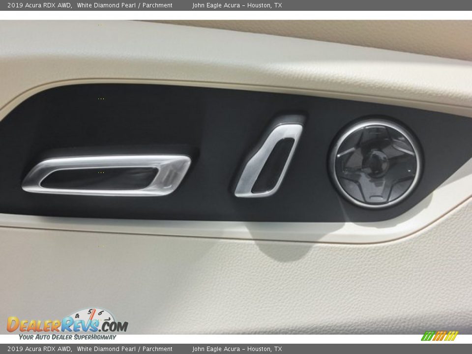 2019 Acura RDX AWD White Diamond Pearl / Parchment Photo #13