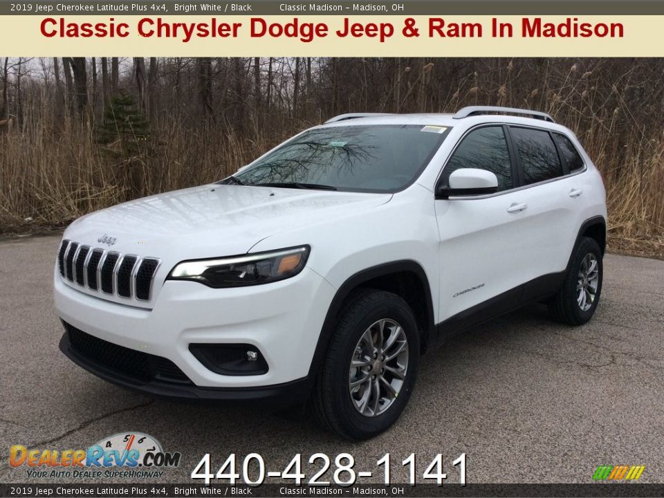 2019 Jeep Cherokee Latitude Plus 4x4 Bright White / Black Photo #1
