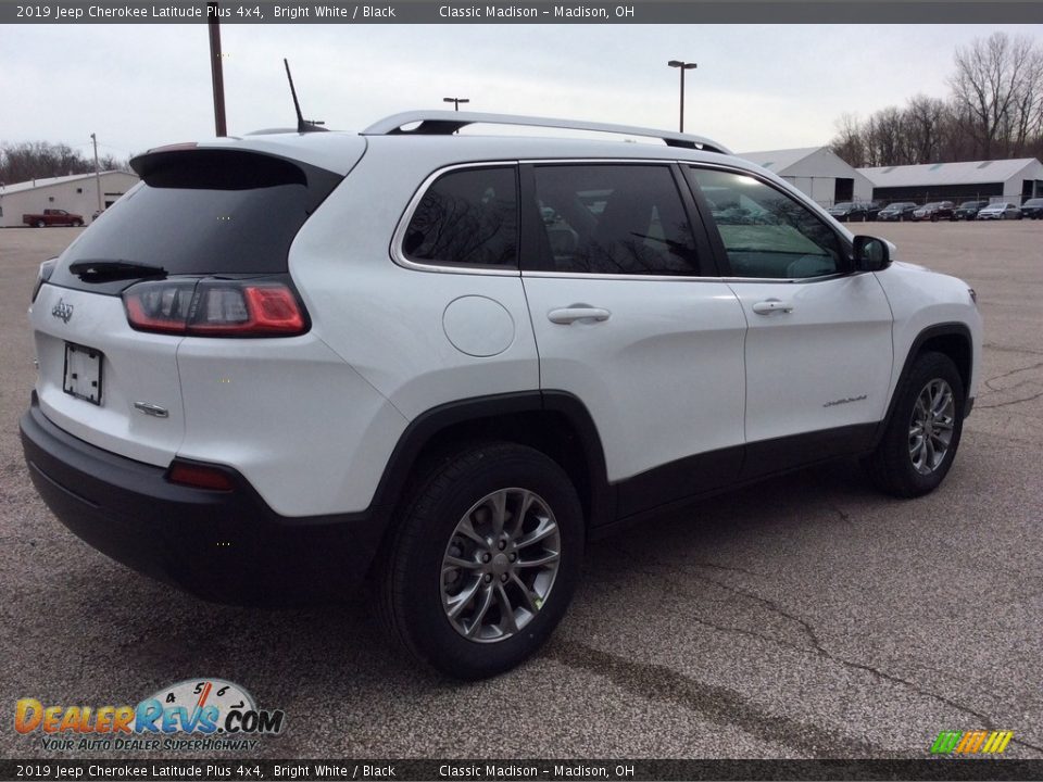 2019 Jeep Cherokee Latitude Plus 4x4 Bright White / Black Photo #6