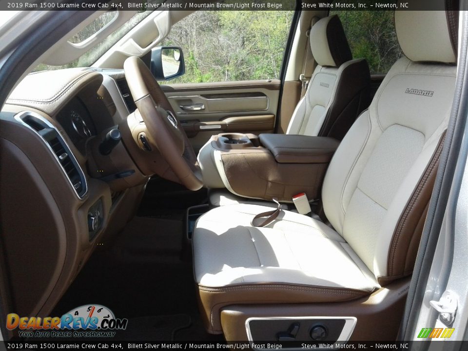 Front Seat of 2019 Ram 1500 Laramie Crew Cab 4x4 Photo #10