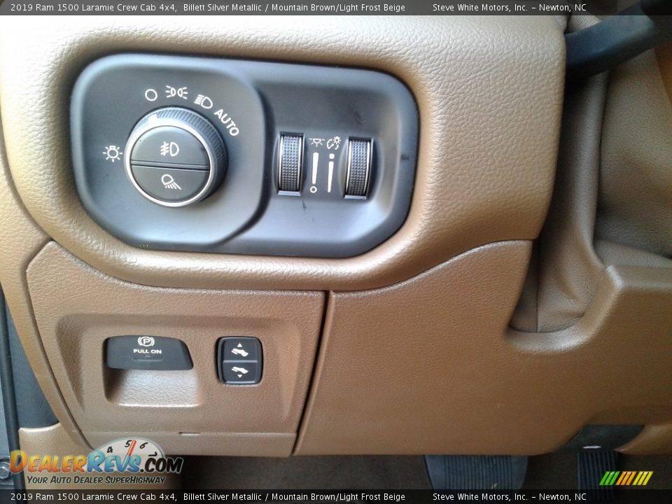 Controls of 2019 Ram 1500 Laramie Crew Cab 4x4 Photo #17