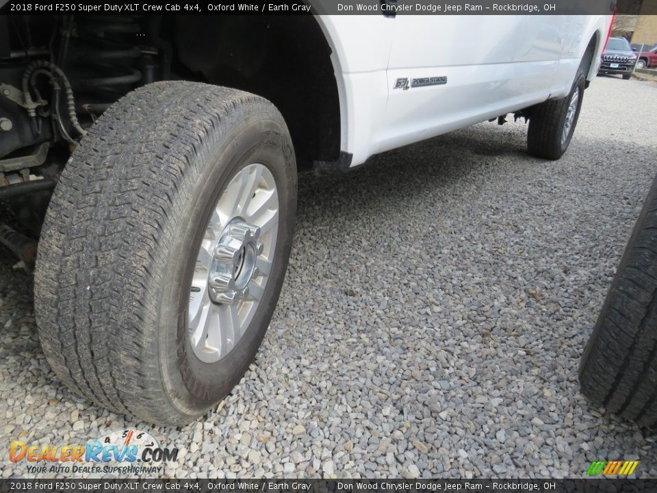 2018 Ford F250 Super Duty XLT Crew Cab 4x4 Oxford White / Earth Gray Photo #9