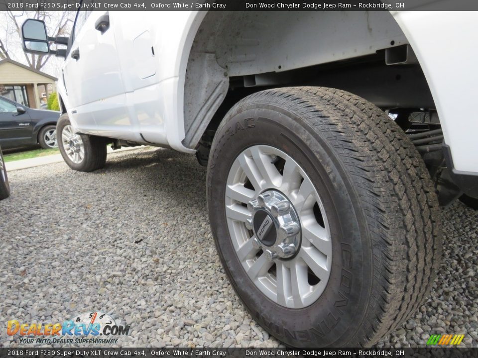 2018 Ford F250 Super Duty XLT Crew Cab 4x4 Oxford White / Earth Gray Photo #10