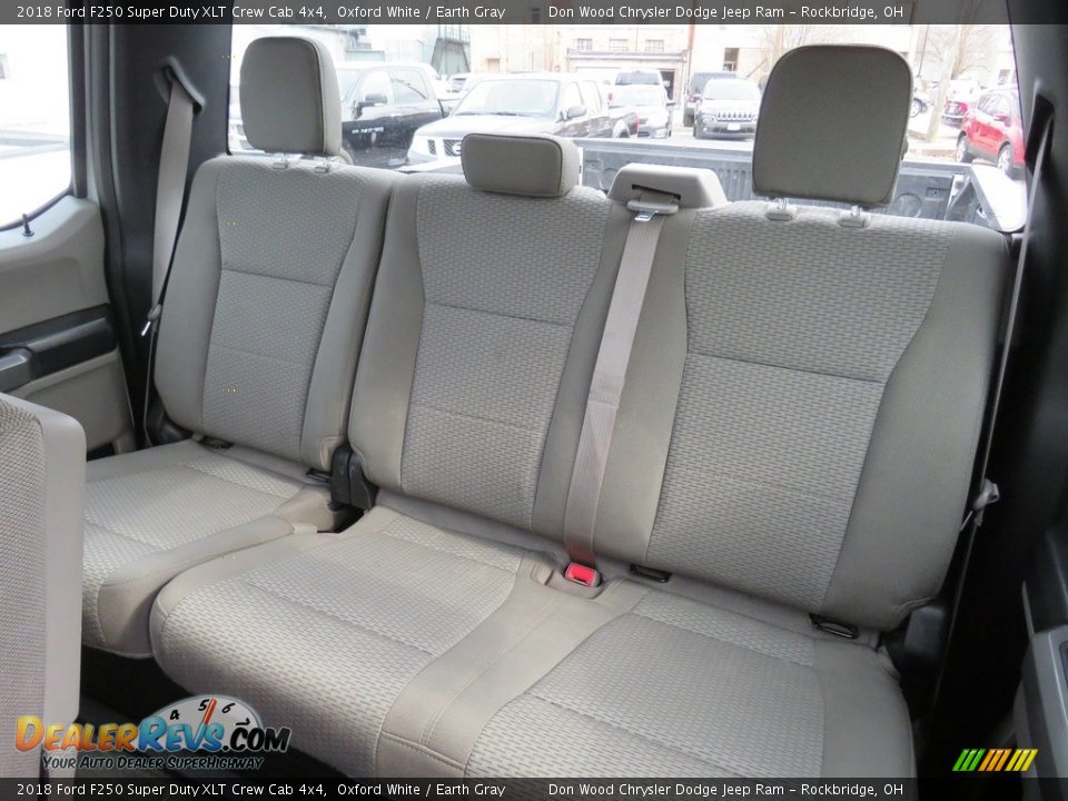 2018 Ford F250 Super Duty XLT Crew Cab 4x4 Oxford White / Earth Gray Photo #19