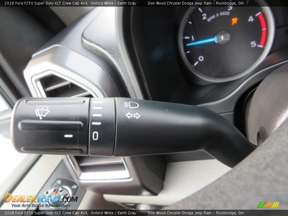 2018 Ford F250 Super Duty XLT Crew Cab 4x4 Oxford White / Earth Gray Photo #23