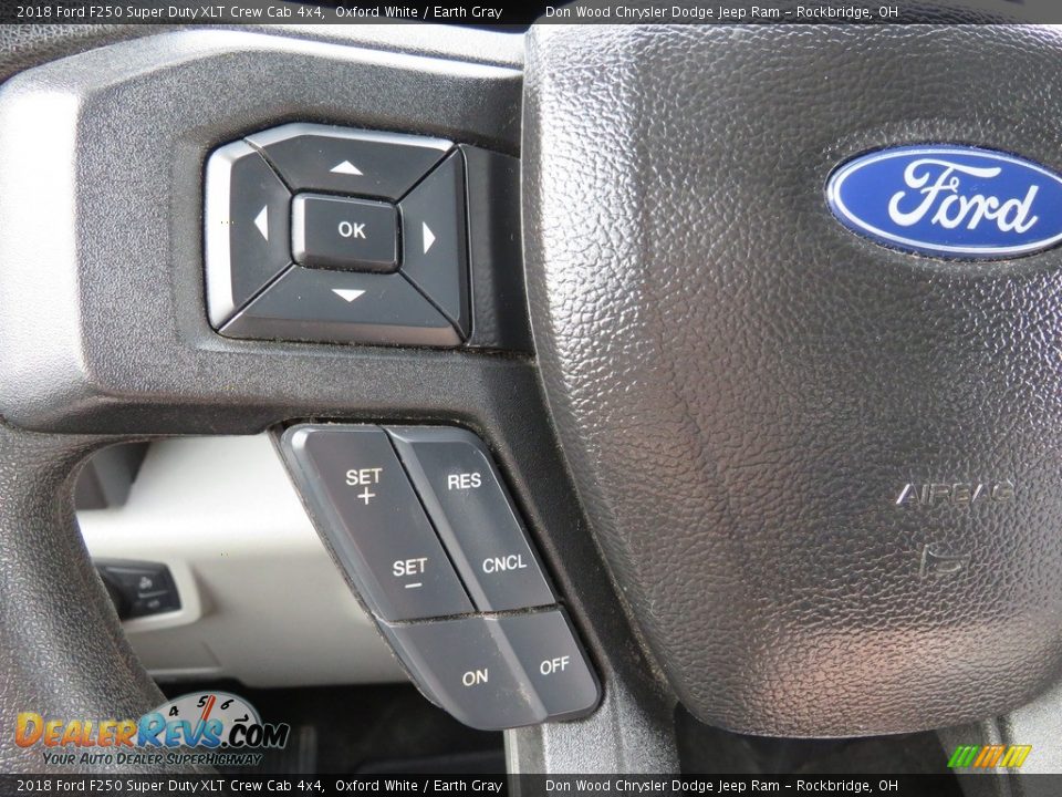 2018 Ford F250 Super Duty XLT Crew Cab 4x4 Oxford White / Earth Gray Photo #24