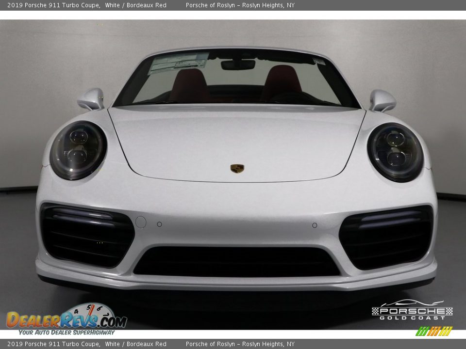 2019 Porsche 911 Turbo Coupe White / Bordeaux Red Photo #2