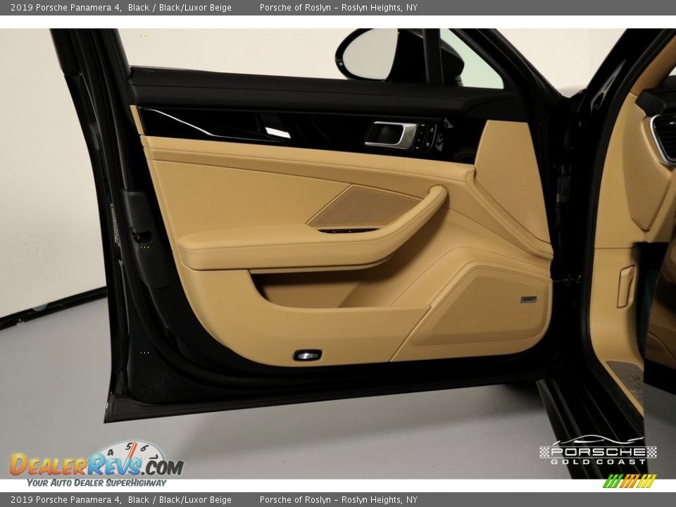 2019 Porsche Panamera 4 Black / Black/Luxor Beige Photo #12