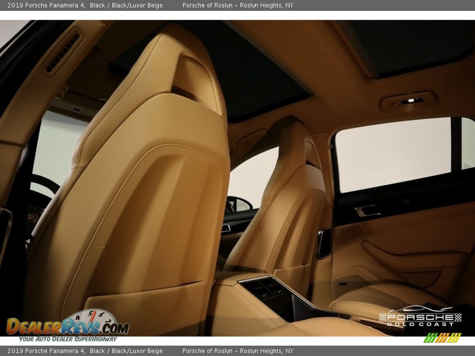 2019 Porsche Panamera 4 Black / Black/Luxor Beige Photo #24