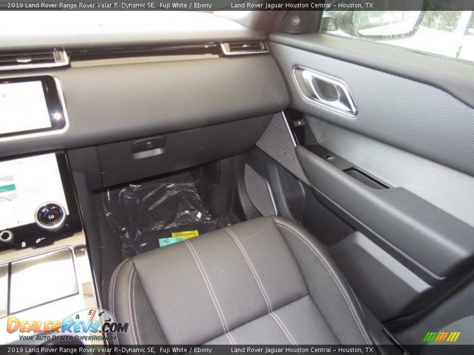 2019 Land Rover Range Rover Velar R-Dynamic SE Fuji White / Ebony Photo #15