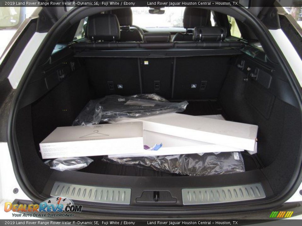 2019 Land Rover Range Rover Velar R-Dynamic SE Fuji White / Ebony Photo #17