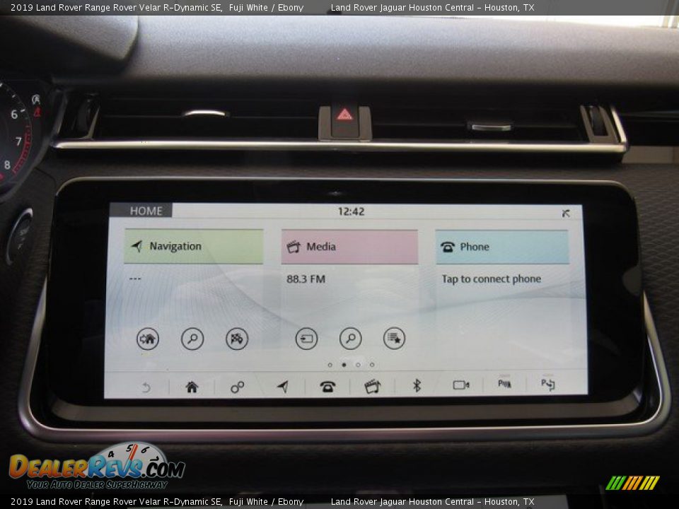 2019 Land Rover Range Rover Velar R-Dynamic SE Fuji White / Ebony Photo #30