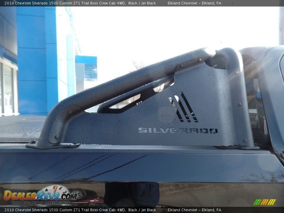 2019 Chevrolet Silverado 1500 Custom Z71 Trail Boss Crew Cab 4WD Black / Jet Black Photo #13
