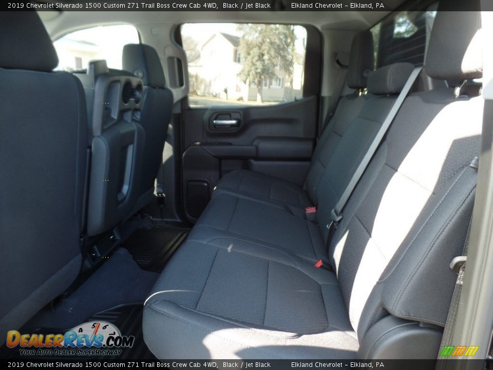 2019 Chevrolet Silverado 1500 Custom Z71 Trail Boss Crew Cab 4WD Black / Jet Black Photo #18