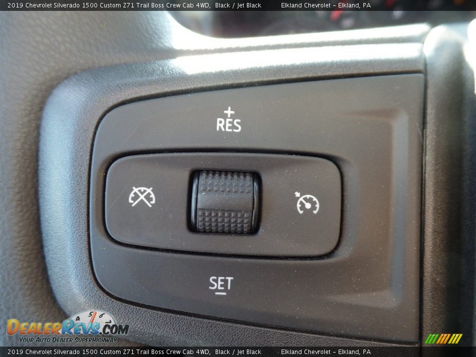 2019 Chevrolet Silverado 1500 Custom Z71 Trail Boss Crew Cab 4WD Black / Jet Black Photo #24