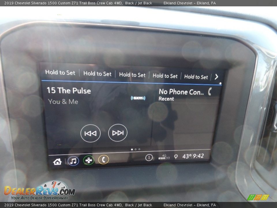 2019 Chevrolet Silverado 1500 Custom Z71 Trail Boss Crew Cab 4WD Black / Jet Black Photo #28